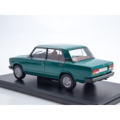 1:24 Легендарные Советские Автомобили №104 - Волжский-2107-71 "Жигули"