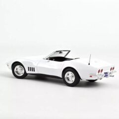 1:18 Масштабная модель CHEVROLET Corvette C3 Convertible 1969 Can Am White