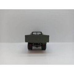 1:43 Масштабная модель МАЗ 500 бортовой, темно-зеленый