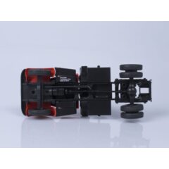 1:43 Масштабная модель МАЗ-200В седельный тягач, красный