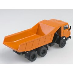 1:43 Автомобиль на службе №70 - Камский 5511 Самосвал