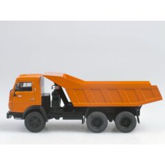 1:43 Автомобиль на службе №70 - Камский 5511 Самосвал