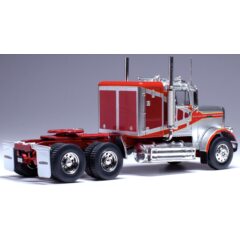 1:43 Масштабная модель седельный тягач FREIGHTLINER FLC 120 64 T со спальником 1977 Silver/Red
