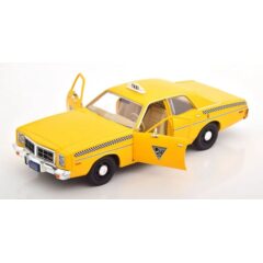 1:24 Масштабная модель DODGE Monaco Taxi "City Cab" 1978 (из к/ф "Рокки III")