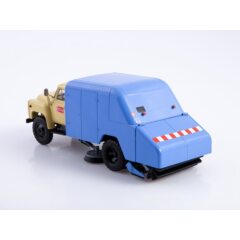 1:43 Масштабная модель Подметально-уборочная машина ПУ-53 (53)