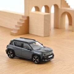 1:43 Масштабная модель RENAULT 4 E-Tech Electric 2025 Urban Grey