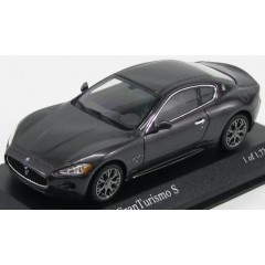1:43 Масштабная модель Maserati GranTurismo S 2008 Grey Metallic
