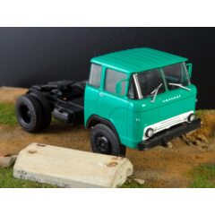 1:43 Легендарные грузовики СССР №7 - КАЗ-608 "Колхида" седельный тягач