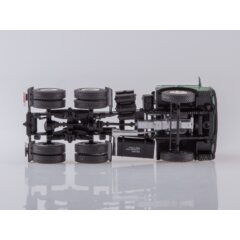 1:43 Масштабная модель МАЗ-6422 седельный тягач, зеленый