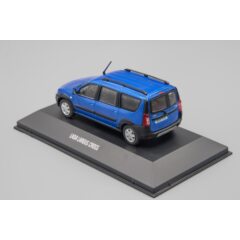 1:43 Автолегенды Новая Эпоха №33 - Lada Largus Cross