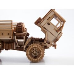 1:35 Сборная модель КАМАЗ-4310 Бортовой