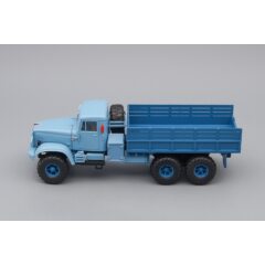 1:43 Масштабная модель КРАЗ 255Б1 бортовой с тентом (1967), голубой
