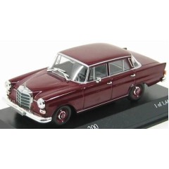 1:43 Масштабная модель Mercedes-Benz 200 (W110) - 1965 - Dark Red