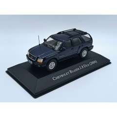 1:43 Масштабная модель CHEVROLET Blazer 2.8 Dlx 2004, Blue