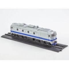 1:87 Наши поезда №5 - Пассажирский тепловоз ТЭП10