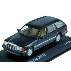 1:43 Масштабная модель Mercedes-Benz 300TE (S124) 1990 Black Metallic