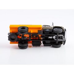 1:43 Легендарные грузовики СССР №99 - ТСВ-6(130)