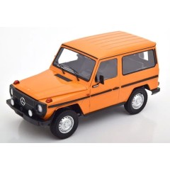 1:18 Масштабная модель Mercedes-Benz G-Class (W460) short wheel base - 1980 (orange)