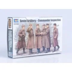 1:35 Сборная модель Солдаты, инспекционный смотр гаубиц Б-4