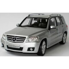1:18 Масштабная модель Mercedes-Benz GLK-Klasse Street (X204) iridiumsilbermet. (Mercedes-Werbemodell)