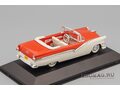 FORD Fairlane (1956), red / white