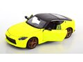 NISSAN Z (2023), light yellow/ black