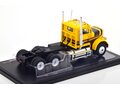 FREIGHTLINER FLC 120 64T седельный тягач (1977), Yellow/Black