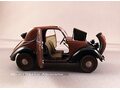Сборная модель Italian Light Civilian Car (Open Top) w/Lady & Dog