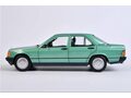 1:18 Масштабная модель MERCEDES-BENZ 190E (W201) 1982 Green Metallic