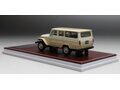 1:43 Масштабная модель TOYOTA LAND CRUISER FJ45LV 4х4 1966 Beige/White