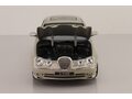 1:18 Масштабная модель Jaguar S Type 1999