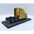 1:43 Масштабная модель FREIGHTLINER Cascadia Tractor Truck 3-assi (2018), gold metallic