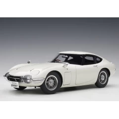 1:18 Масштабная модель Toyota 2000 GT Coupe 1965 (white)