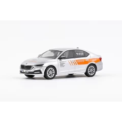 1:43 Масштабная модель Skoda Octavia IV (2020) 1:43 - Mobil Service