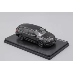 1:43 Масштабная модель Skoda Octavia IV Combi RS (2020) - Magic Black Metallic