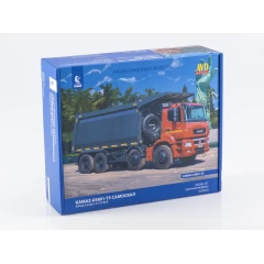1:43 Сборная модель КАМАЗ-65801-T5 самосвал