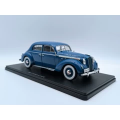 1:24 Масштабная модель OPEL Admiral (1938), blau