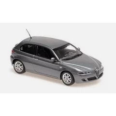 1:43 Масштабная модель Alfa Romeo 147 – 2005 (grey)