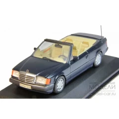 1:43 Масштабная модель Mercedes-Benz 300 CE-24 Cabriolet ,rauchsilber / schwarz
